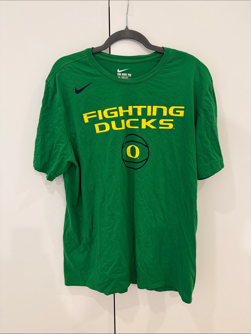 Nike Green 'Fighting Ducks' Short Sleeve Tee with Yellow Logo